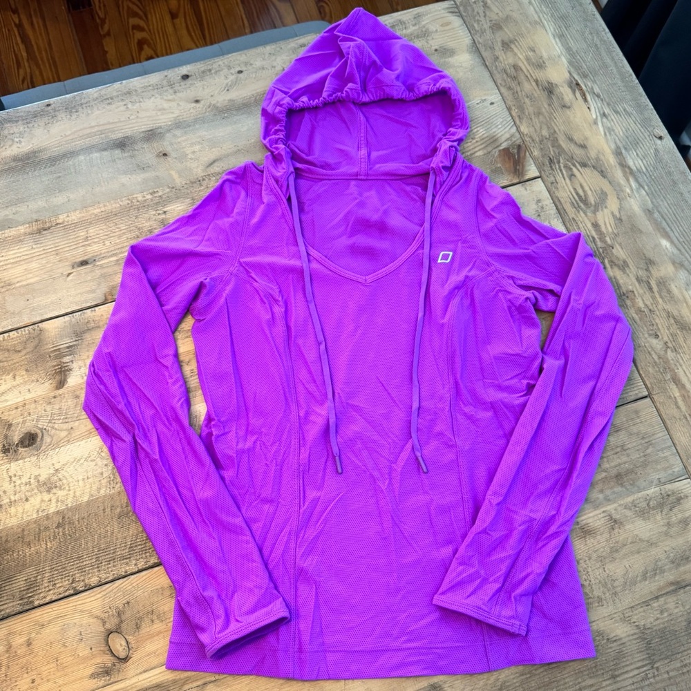 Lorna Jane Long-Sleeve Mesh Hoodie